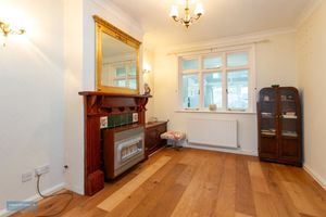 Dining Room- click for photo gallery